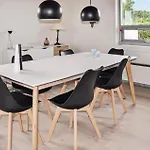 Holiday home Three-bedroom In